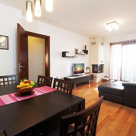 Apartment Makarska Free Beach Parking 外观 照片