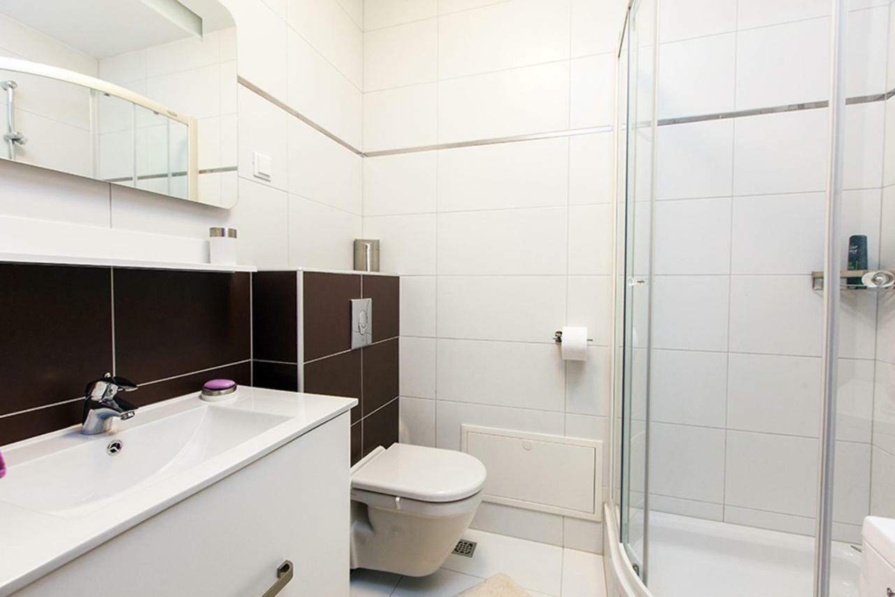 Apartment Makarska Free Beach Parking 外观 照片
